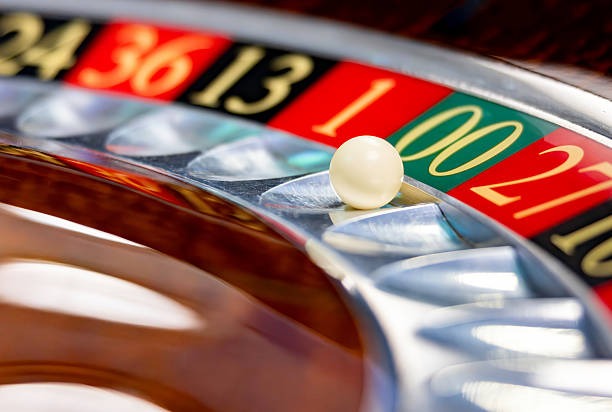 ky4d mobile app interface showing football markets and live-dealer tables